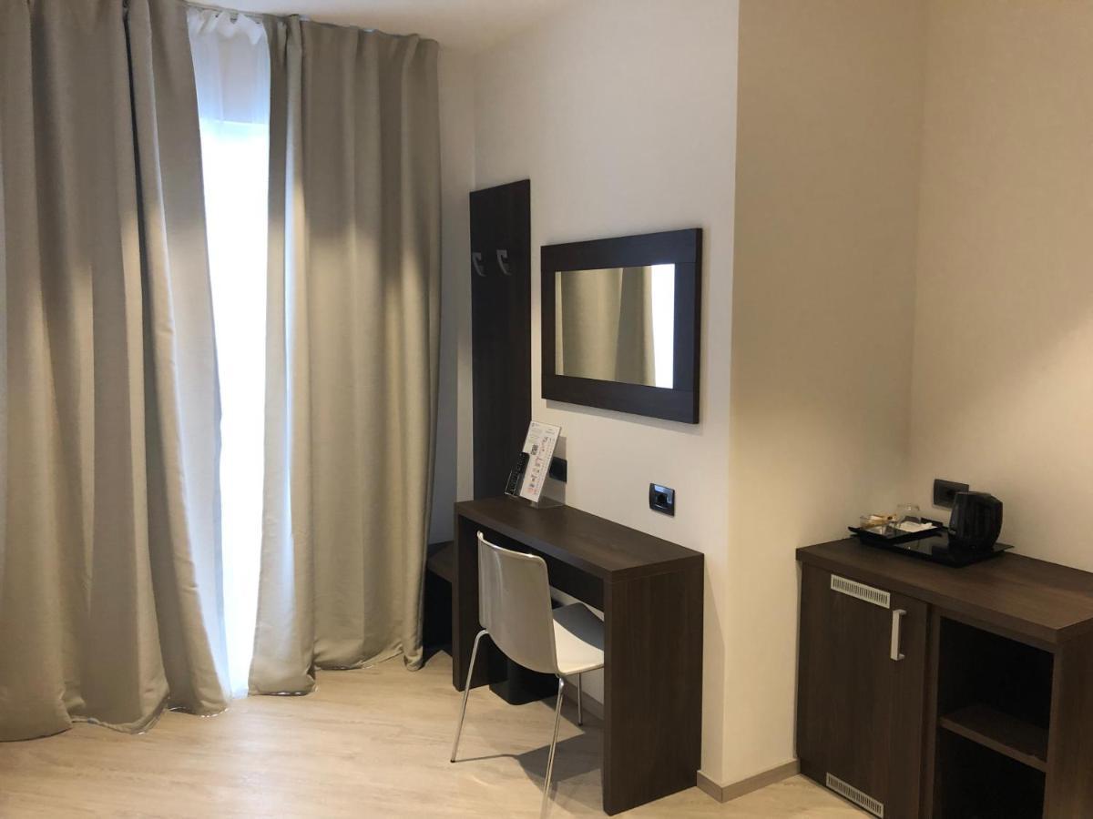 Hotel Rosa Torbole Sul Garda
